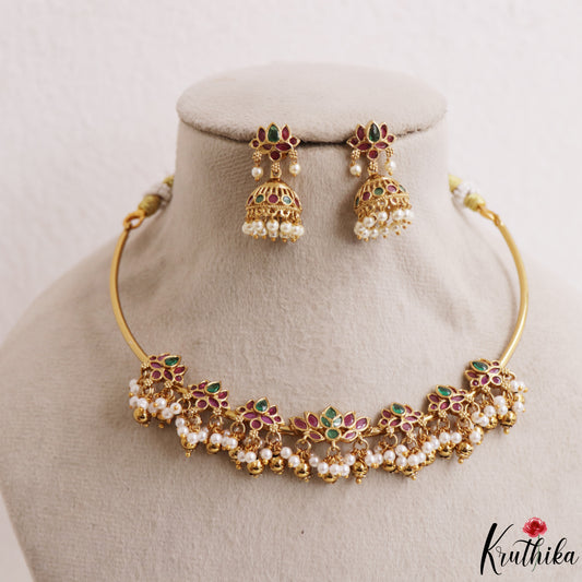 Beautiful Lotus Motifs Kemp Hasli Choker With Pearl Drops NC3245