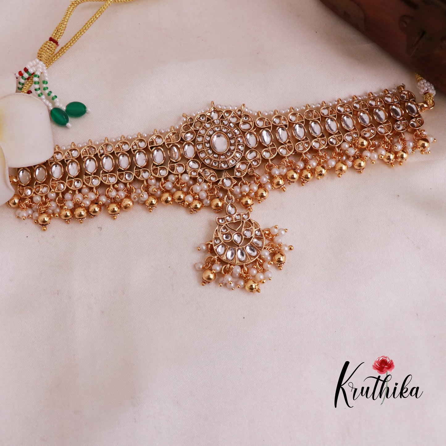 Premium kemp choker with bead drops NC2016 (Available in two colors)