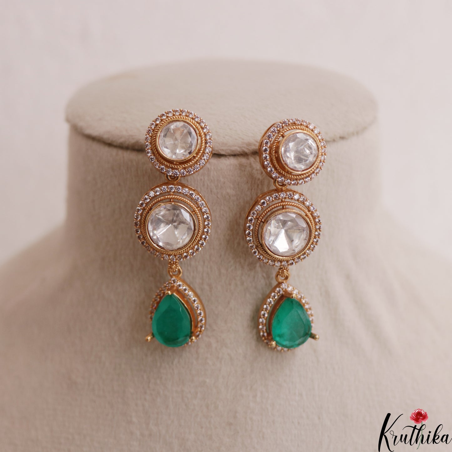 Sparkling Geometric Motifs Polki Victorian Choker NC3023 (Available In 2 Colors)