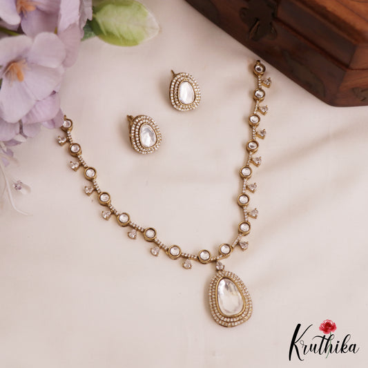 Elegant Teardrop Motifs Diamond-Finish Gold-Tone AD Necklace NC2762 (Available In 2 Colors)