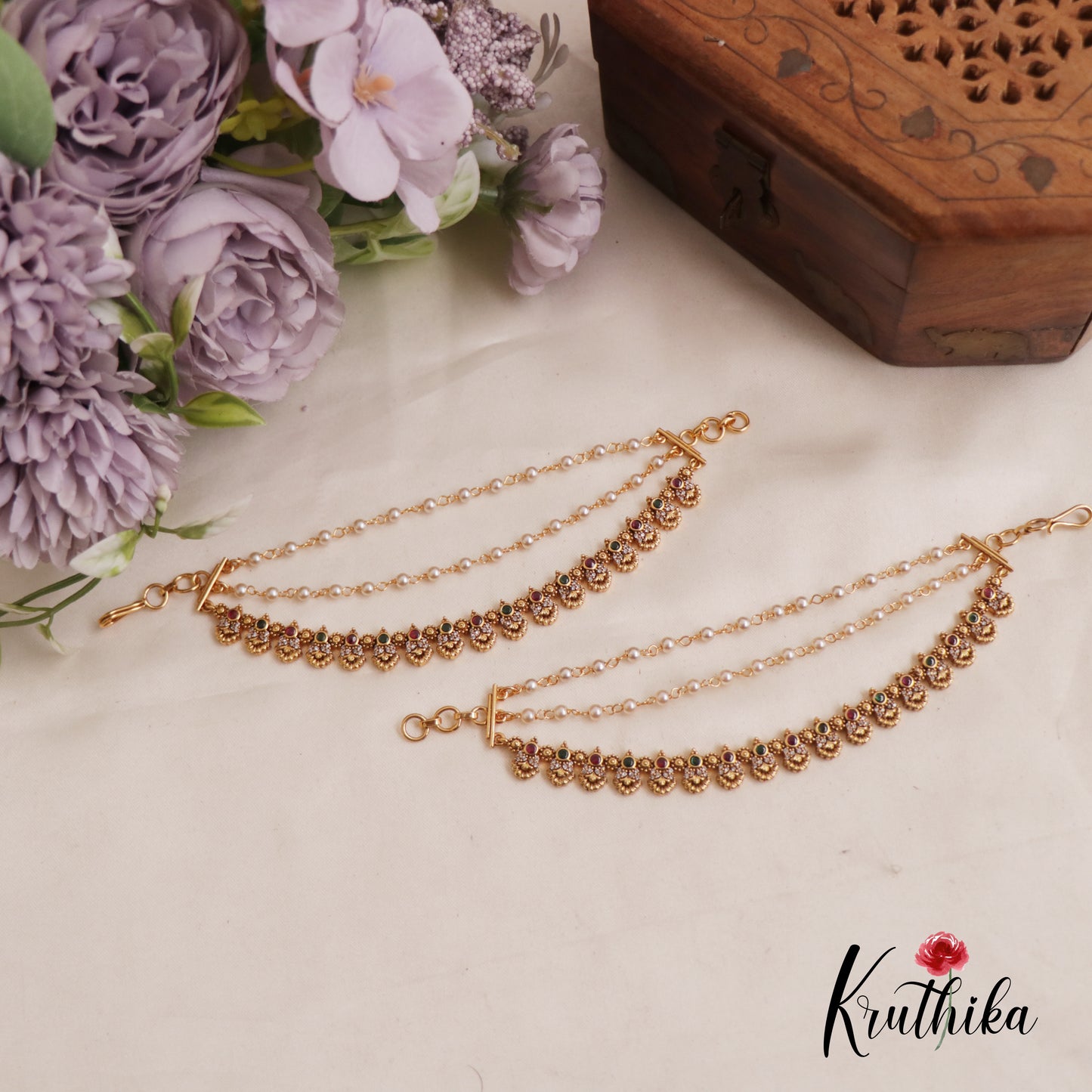 Stunning Kemp Floral Motifs Three Layer Earchains EC185