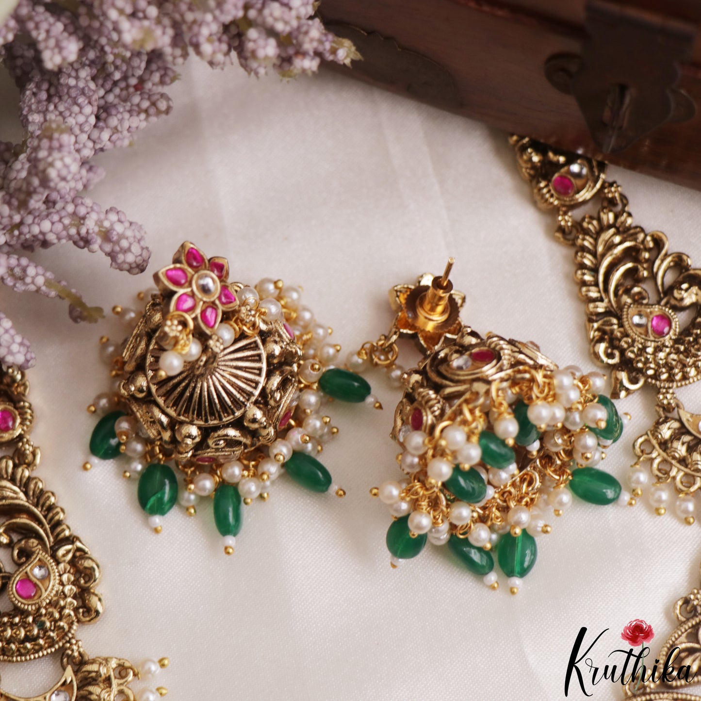 Stunning Antique Nagas Peacock Motifs Lakshmi Kasu Necklace With Green Bead Drops NC3149
