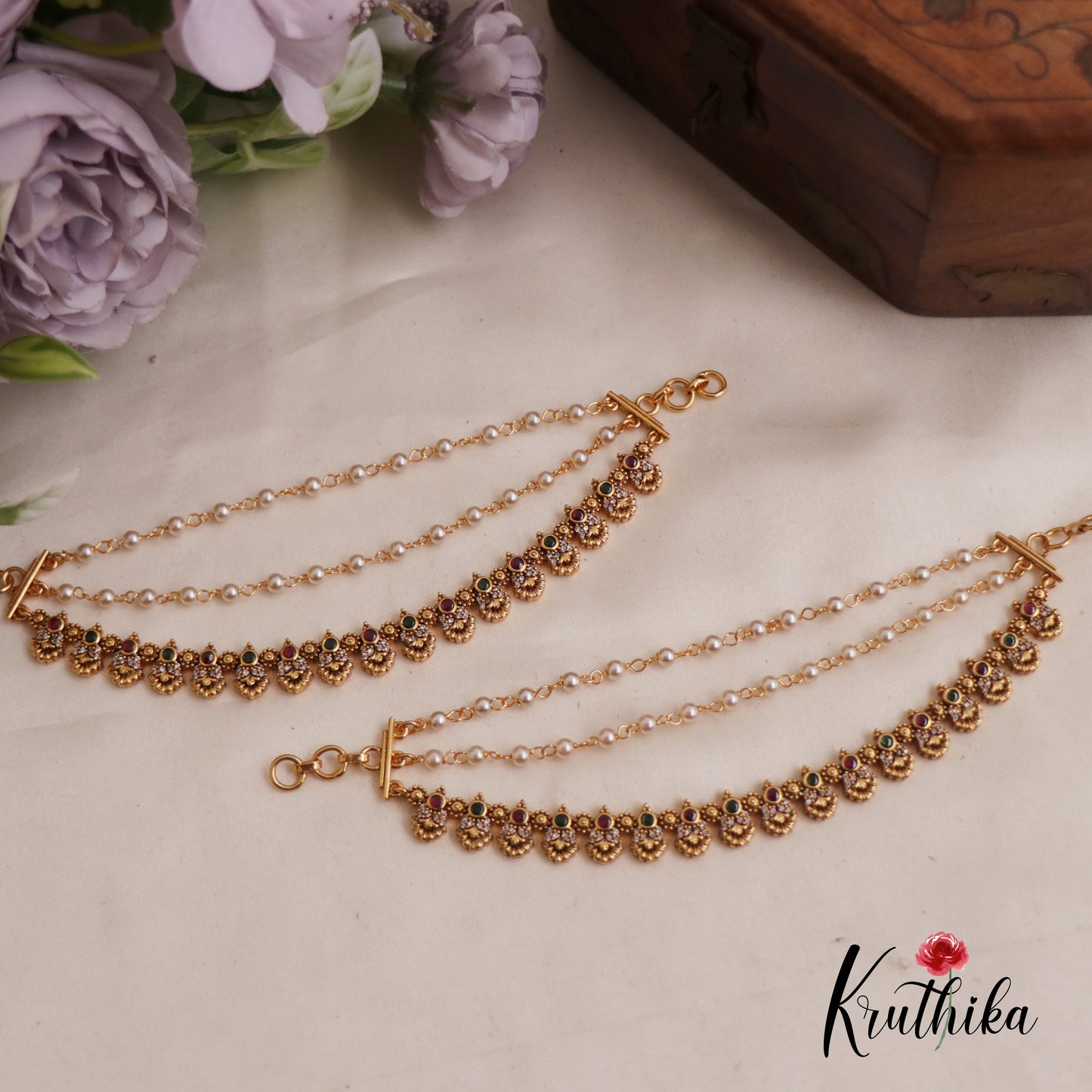 Stunning Kemp Floral Motifs Three Layer Earchains EC185
