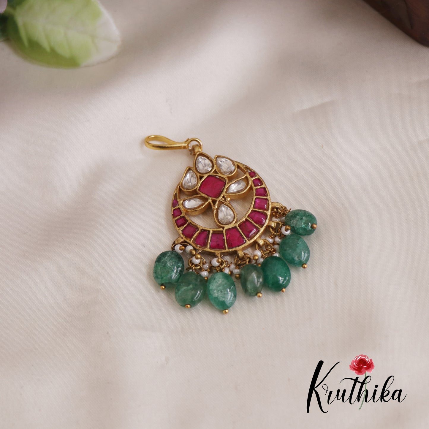 Elegant Floral Jadau Maang Tikka With Bead And Pearl Drops MT315