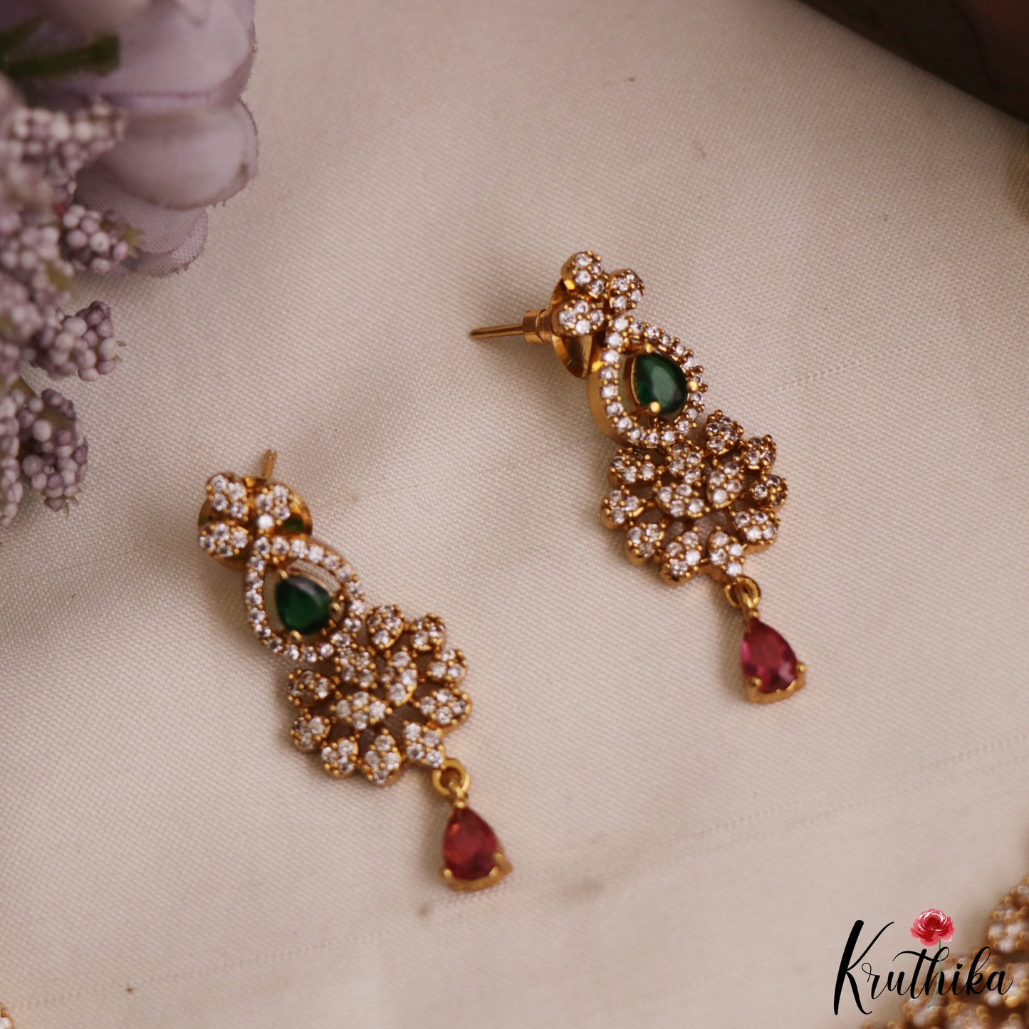 Elegant Teardrop AD Victorian Necklace NC2967 (Available In 4 Colors)