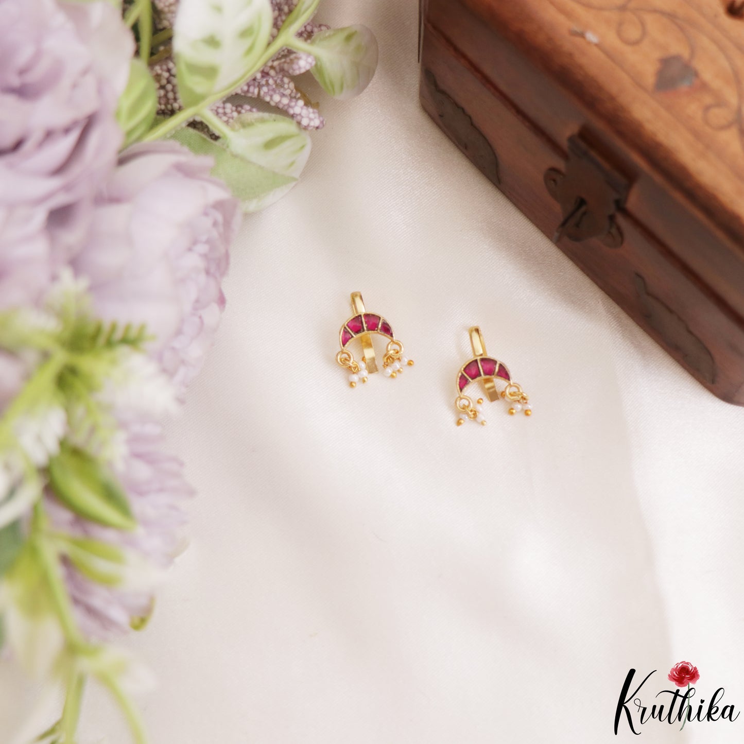 Elegant Jadau Earcuffs | Upper Earrings | Bugadi Earrings With Pearl Drops E1227 (Available In 5 Colors)