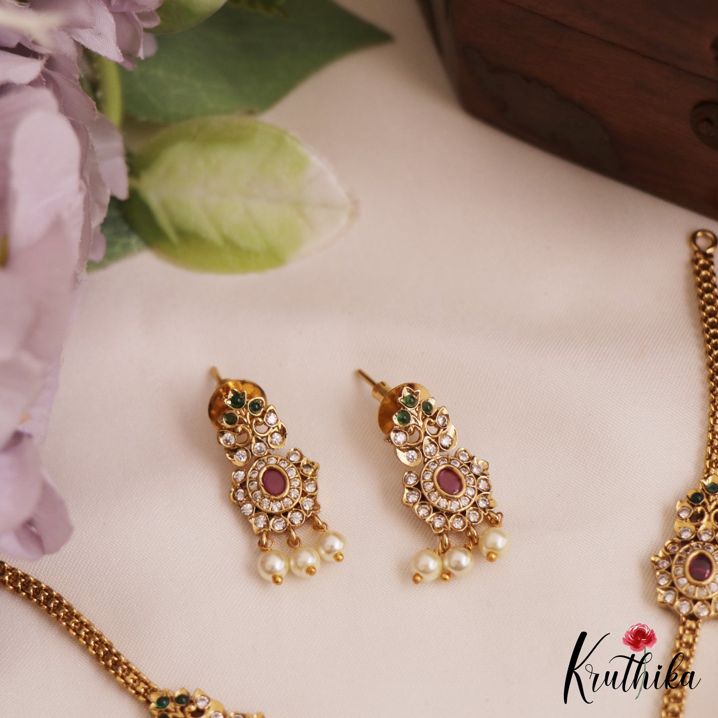 Elegant Teardrop Motifs Diamond-Finish Gold-Tone AD Necklace With Pearl Drops NC2764