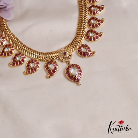 Regal Jalebi Pattern Jadau / Kemp Mango Necklace NC2584 (Available In 2 Colors)