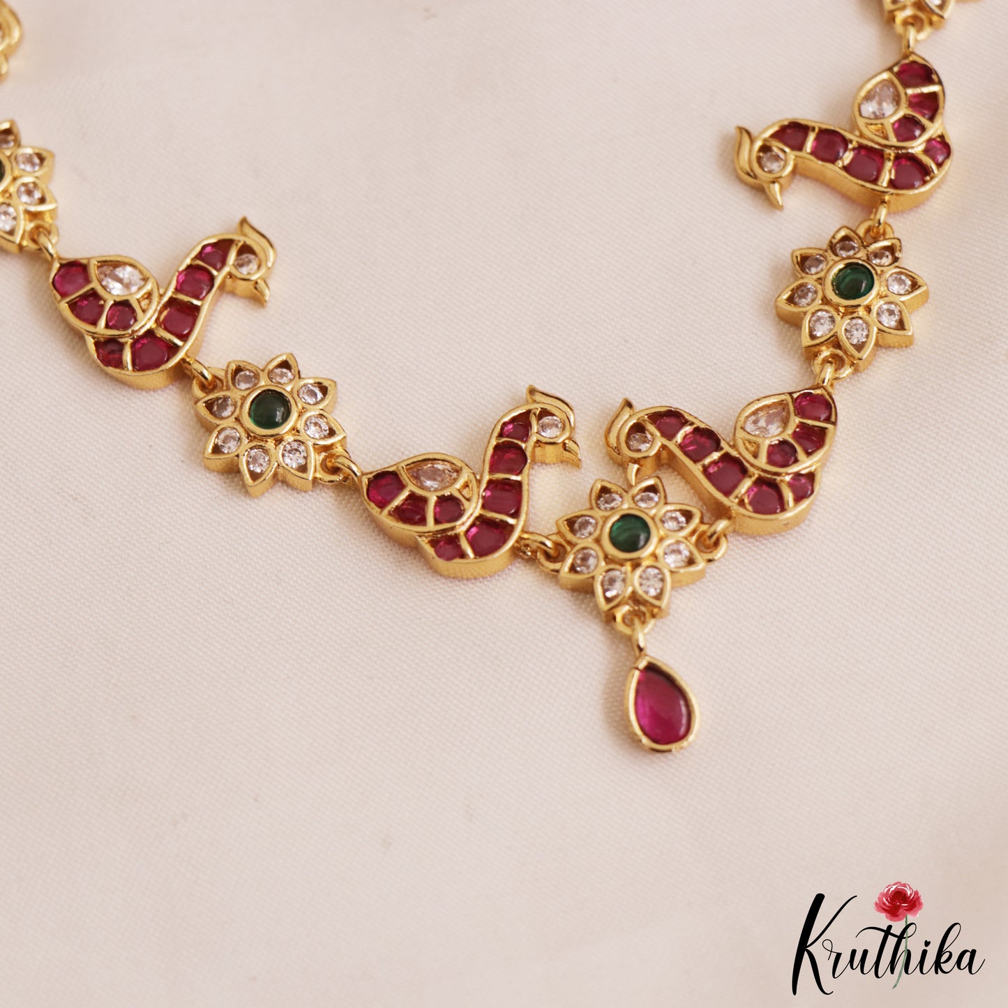 Classic Peacock Floral Motifs Kemp Choker NC2866