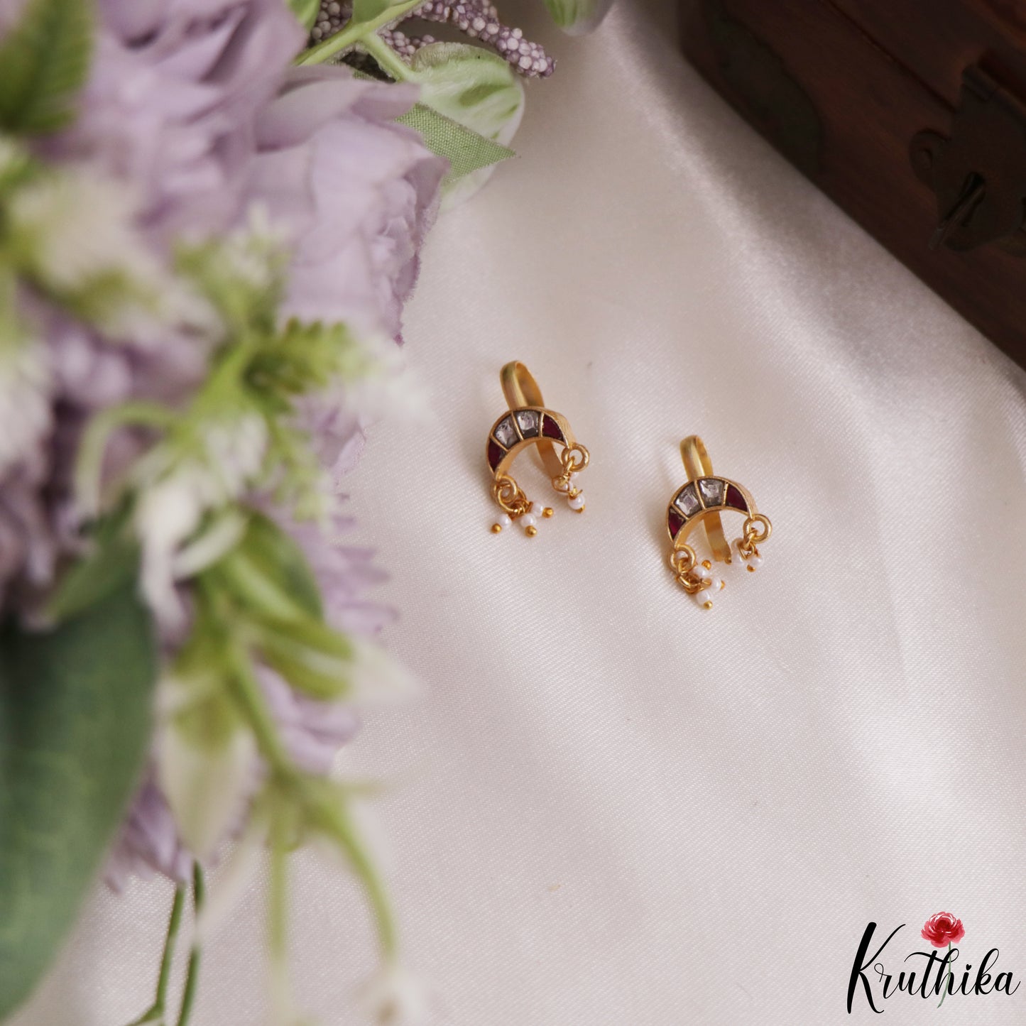Elegant Jadau Earcuffs | Upper Earrings | Bugadi Earrings With Pearl Drops E1227 (Available In 5 Colors)