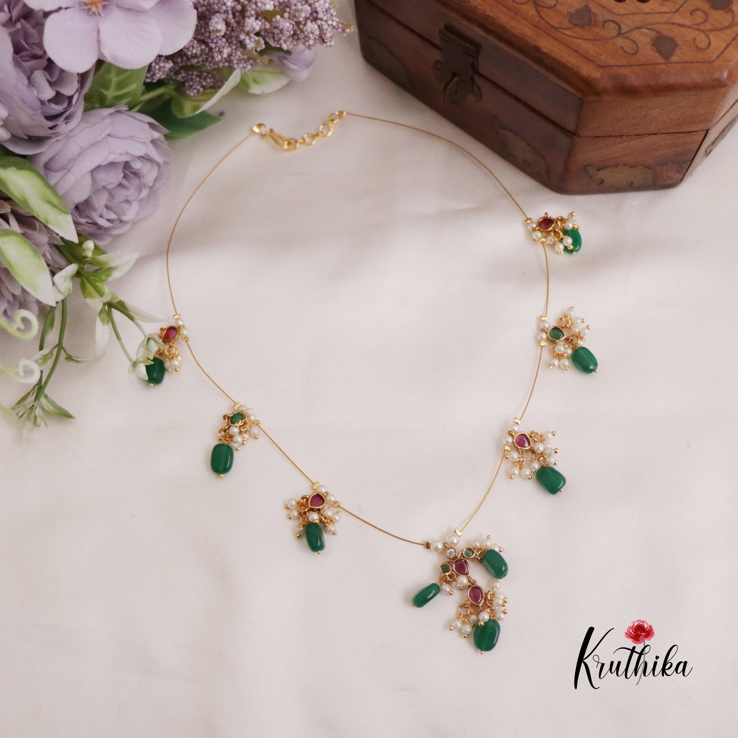 Pretty Kemp Invisible Chain with Green Beads Drops NC2308
