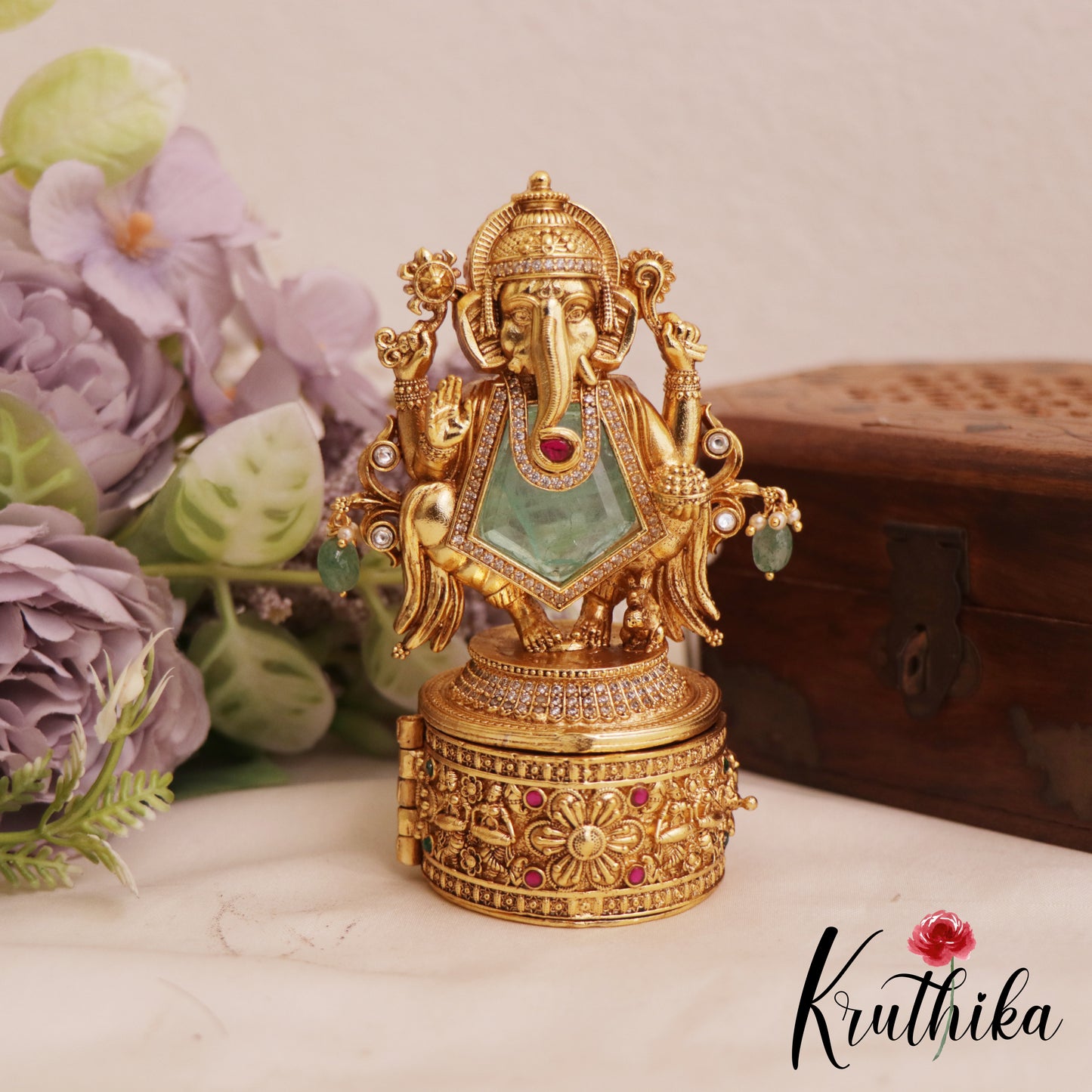 Premium Lord Ganesha Kumkum Box K30 (Available In 4 Colors)