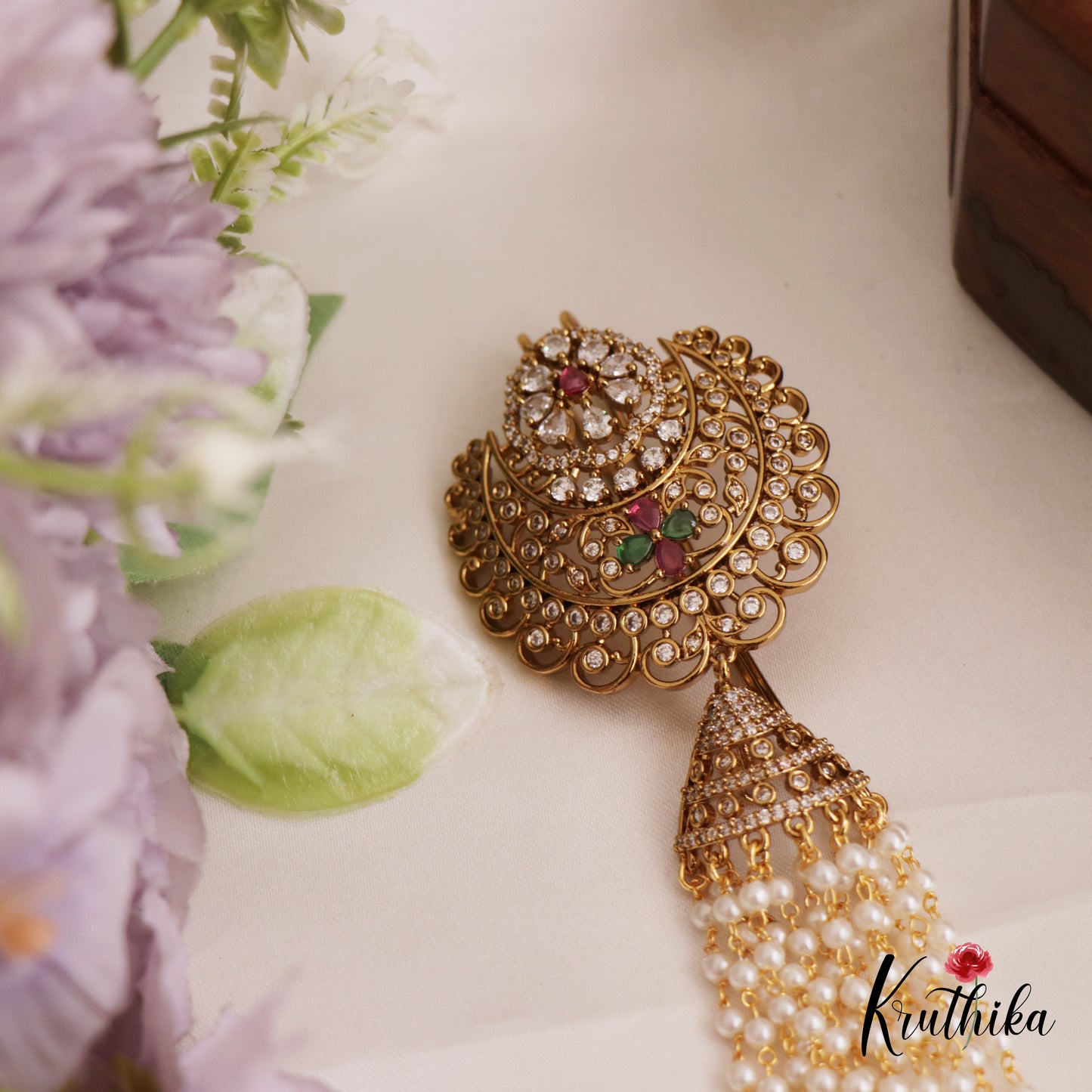 Stunning Floral Motifs Multi Pearl Strand Jada Billa With Green Bead Drops J365