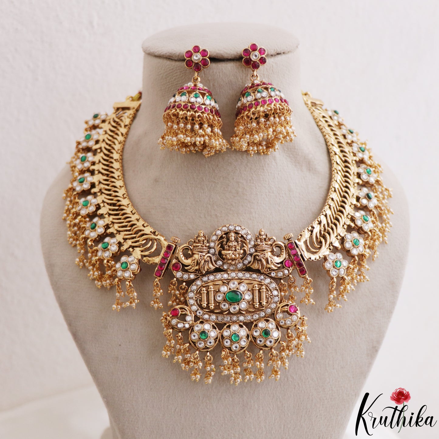 Grand Two-in-one Reversible Antique Nagas Lakshmi Motifs Jadau Necklace With Detachable Pendant NC3283