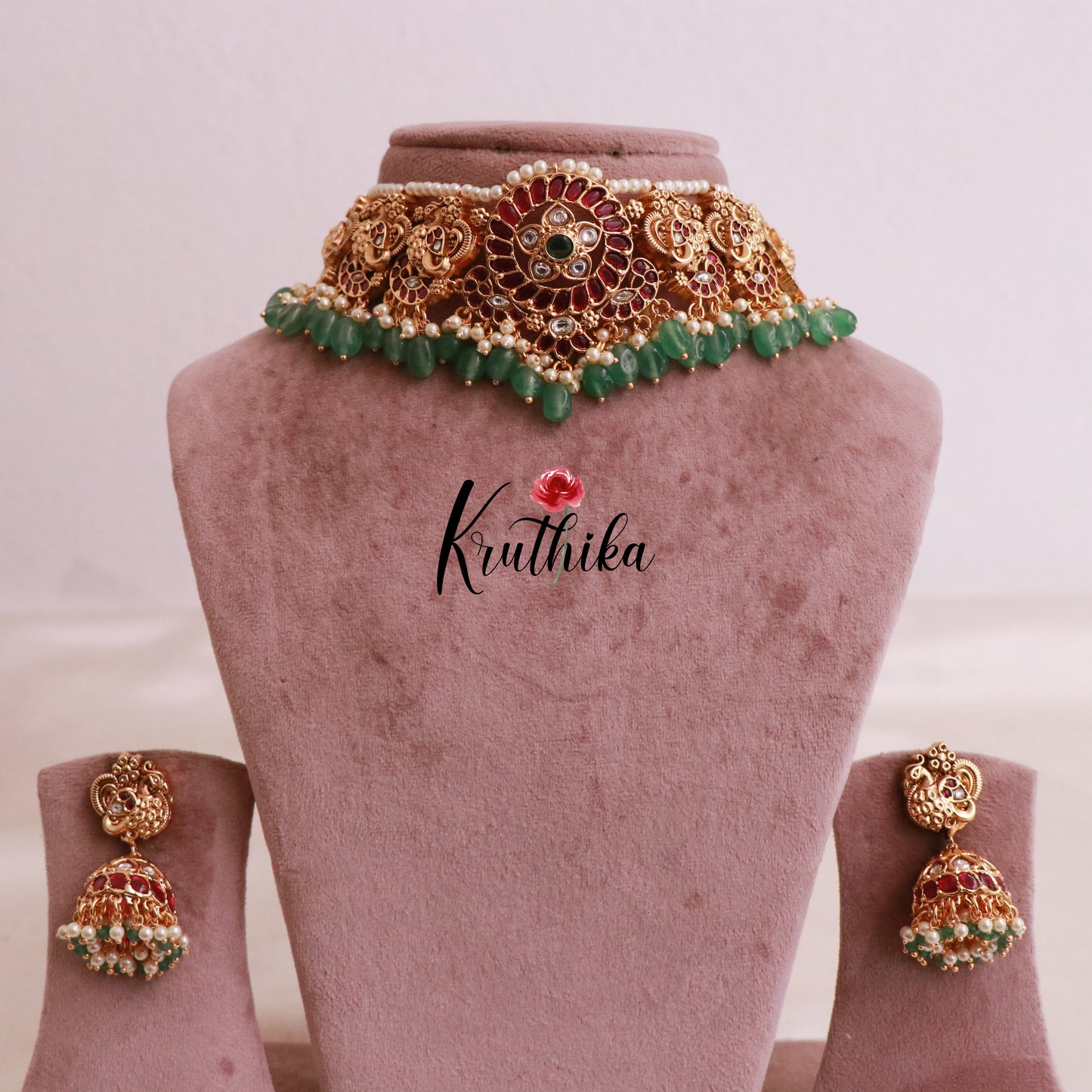 Premium kemp floral choker with green beads NC2015
