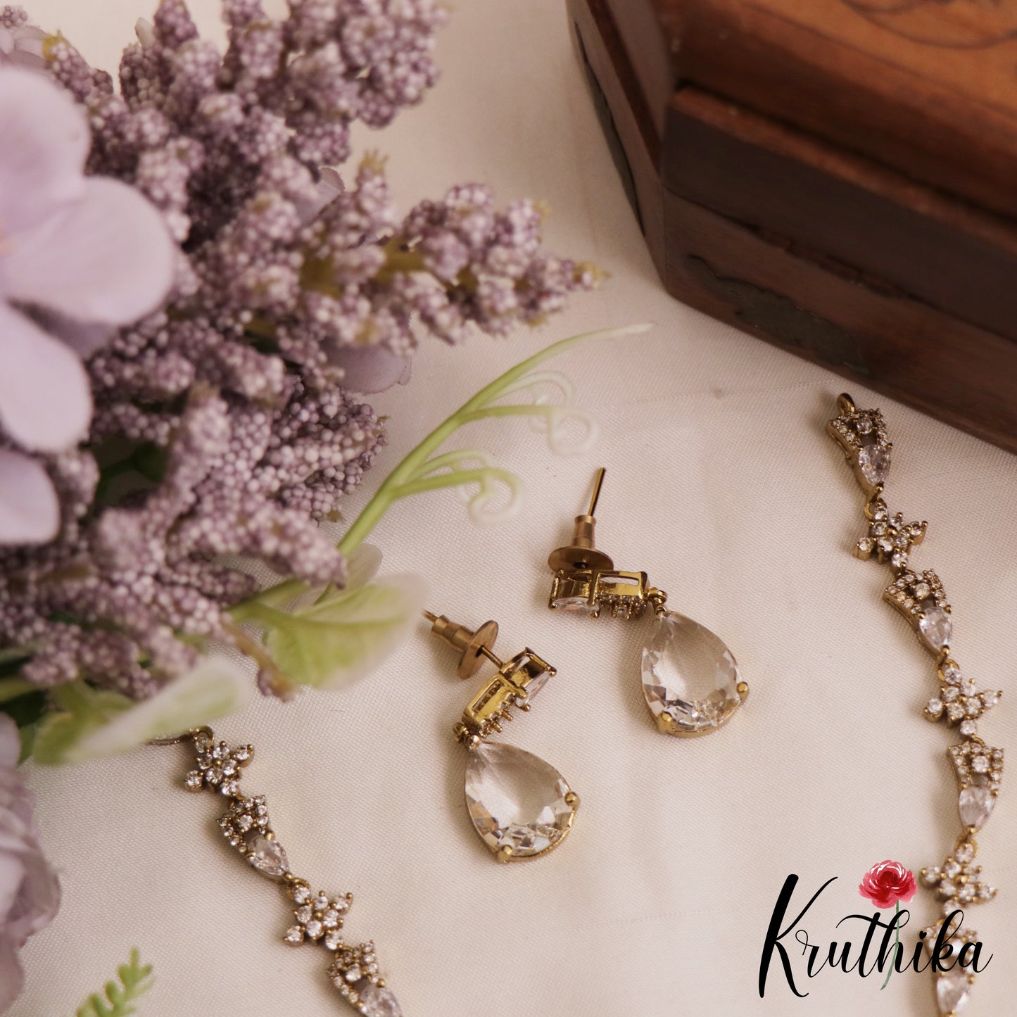 Sparkling Floral Teardrop Motifs AD Victorian Necklace NC2807 (Available In 3 Colors)
