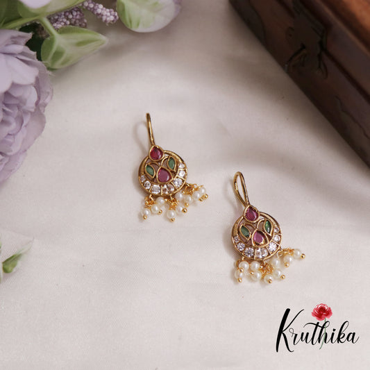 Trendy Leaf Earcuffs | Upper Earrings | Bugadi Earrings E813