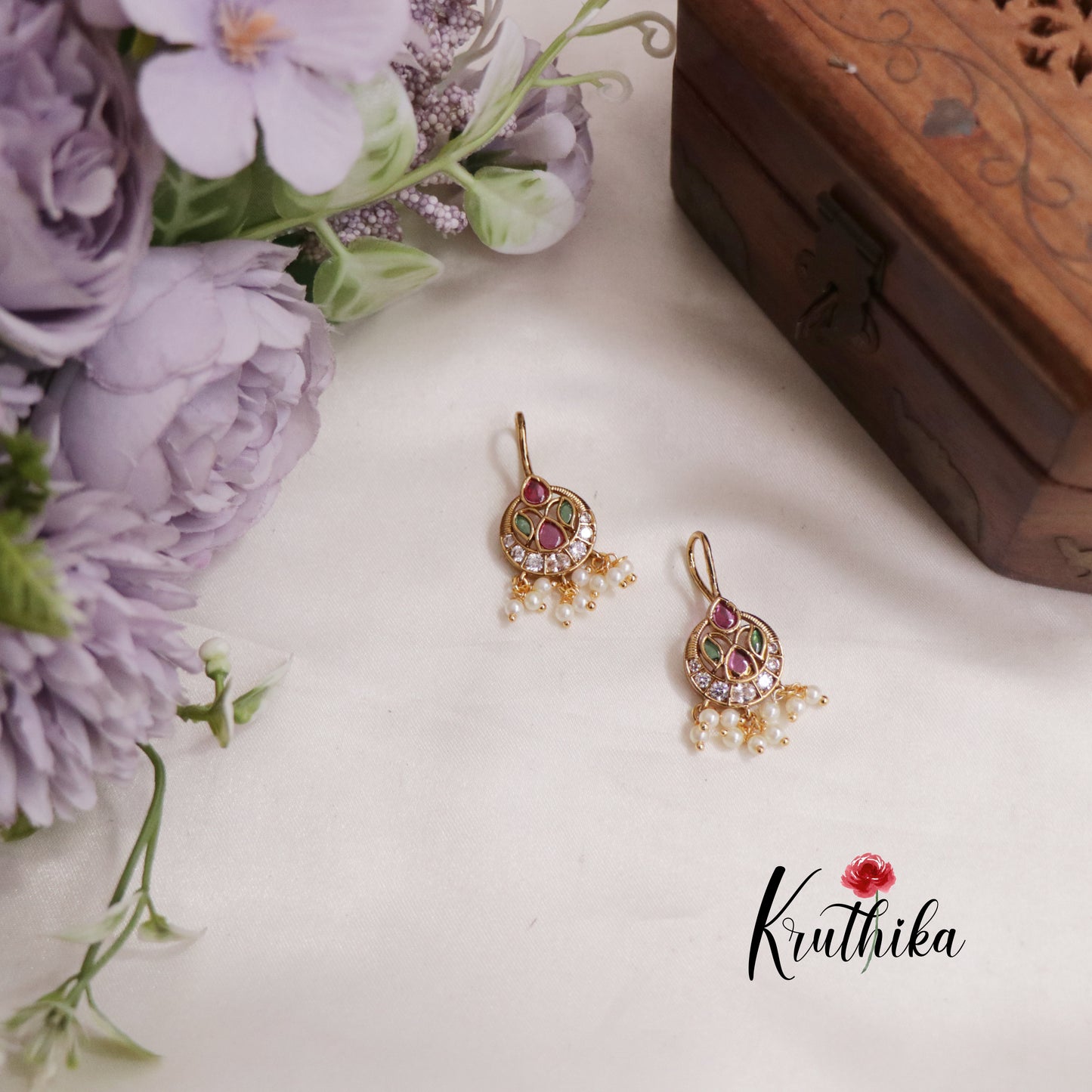 Trendy Leaf Earcuffs | Upper Earrings | Bugadi Earrings E813