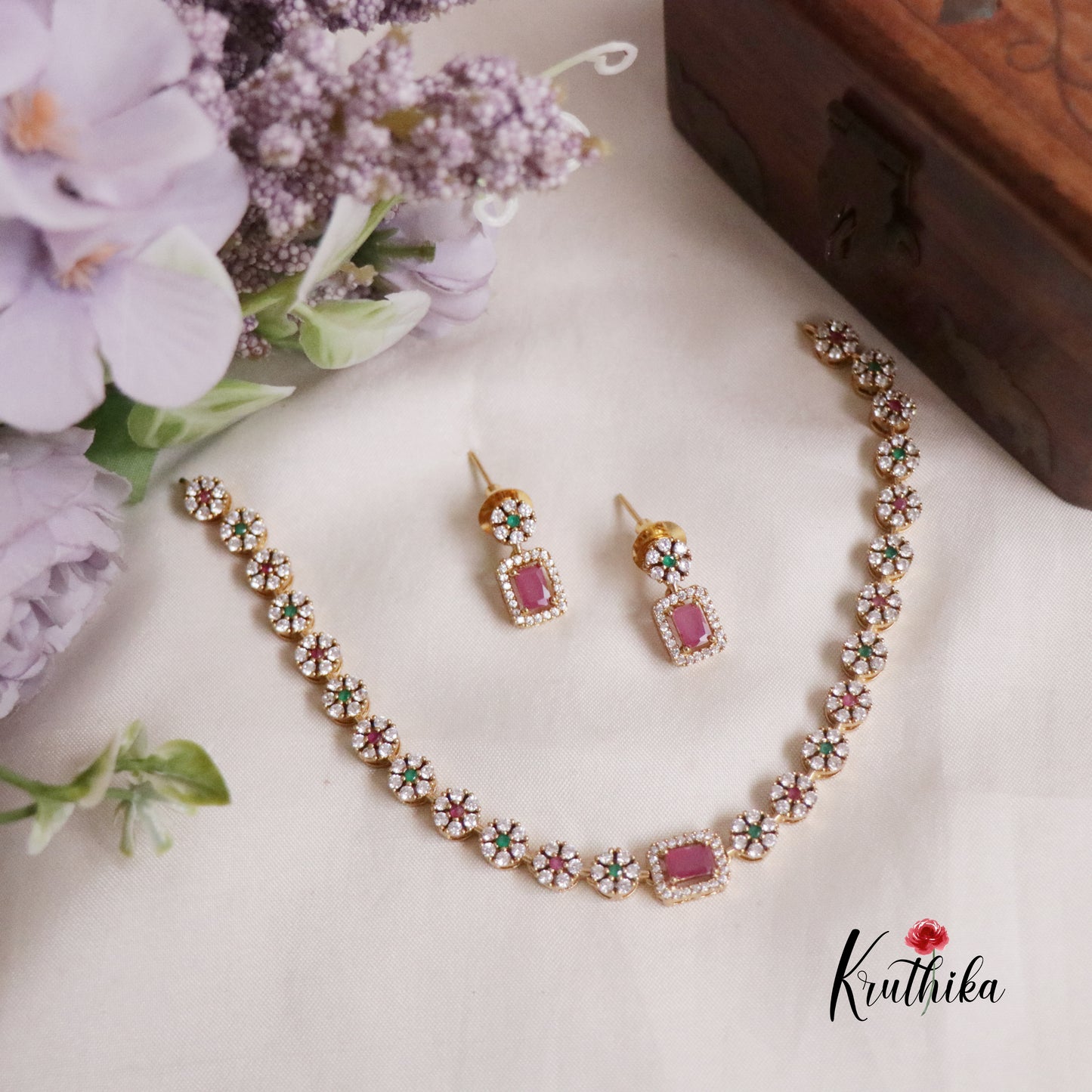 Simple CZ Sparking Victorian Necklace Sets NC2172 (Available in 3 Colours)