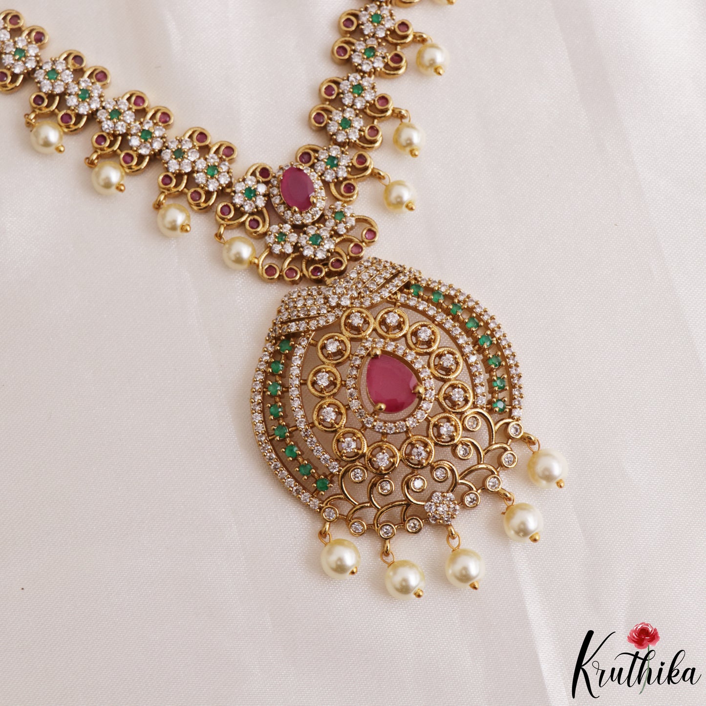Sparkling Floral Motifs CZ Victorian Necklace With Pearl Drops NC3162