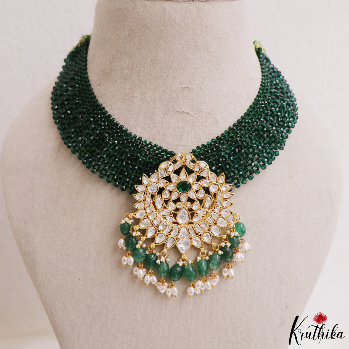 Elegant Kundan Pendant with Jali Chain Necklace NC3306