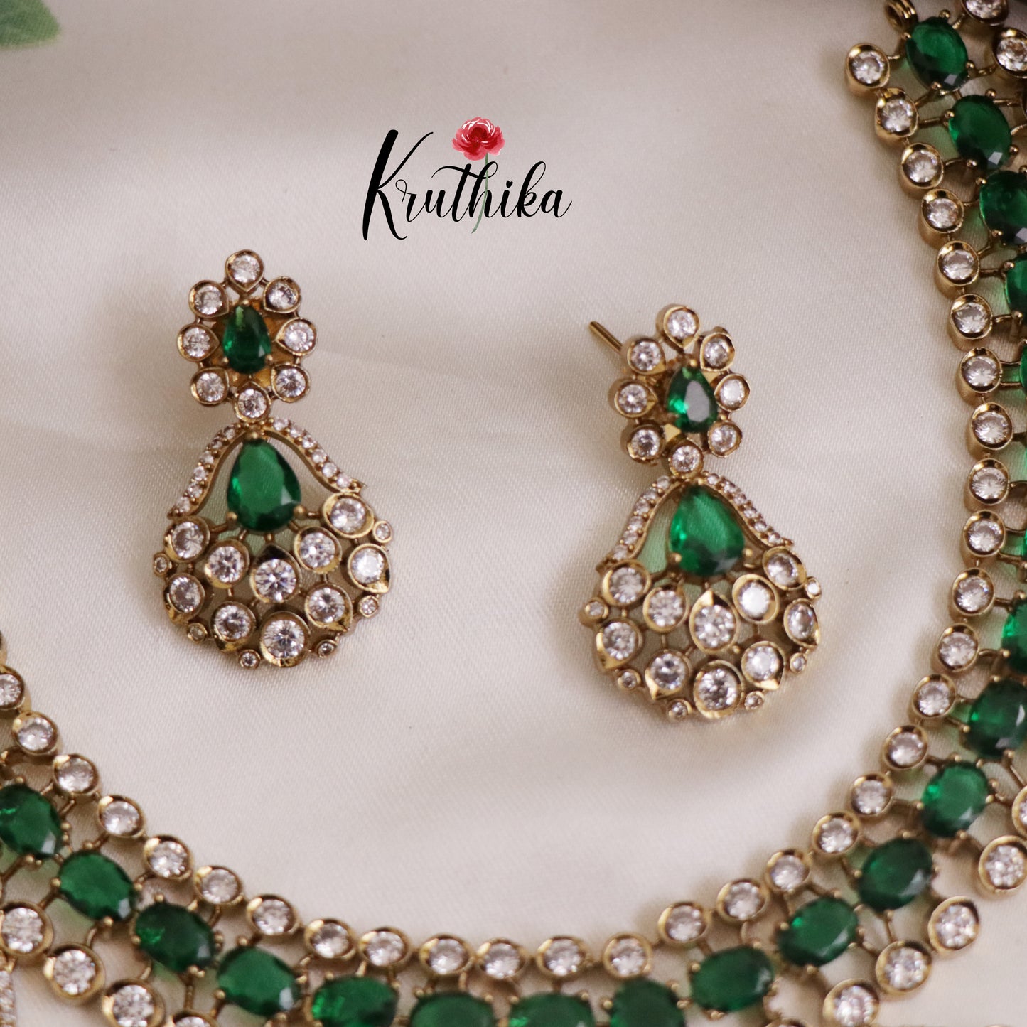 Gorgeous AD Victorian Necklace with Teardrop Pendant Drop NC2279 (Available in 4 Colors)