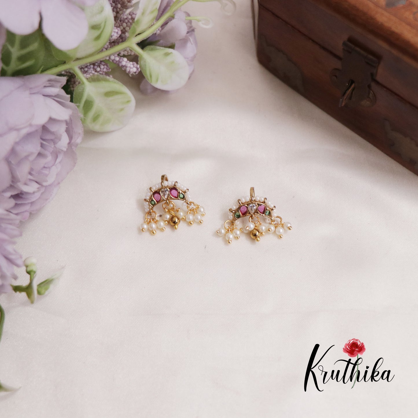 Trendy Teardrop Earcuffs | Upper Earrings | Bugadi Earrings E814