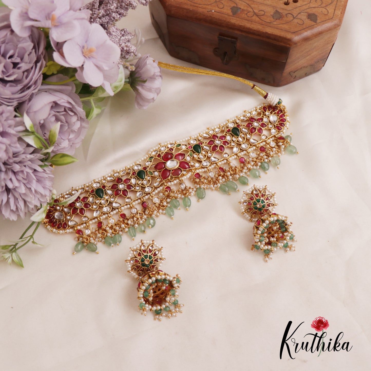 Beautiful Floral Kemp Choker With Bead And Pearl Drops NC2563