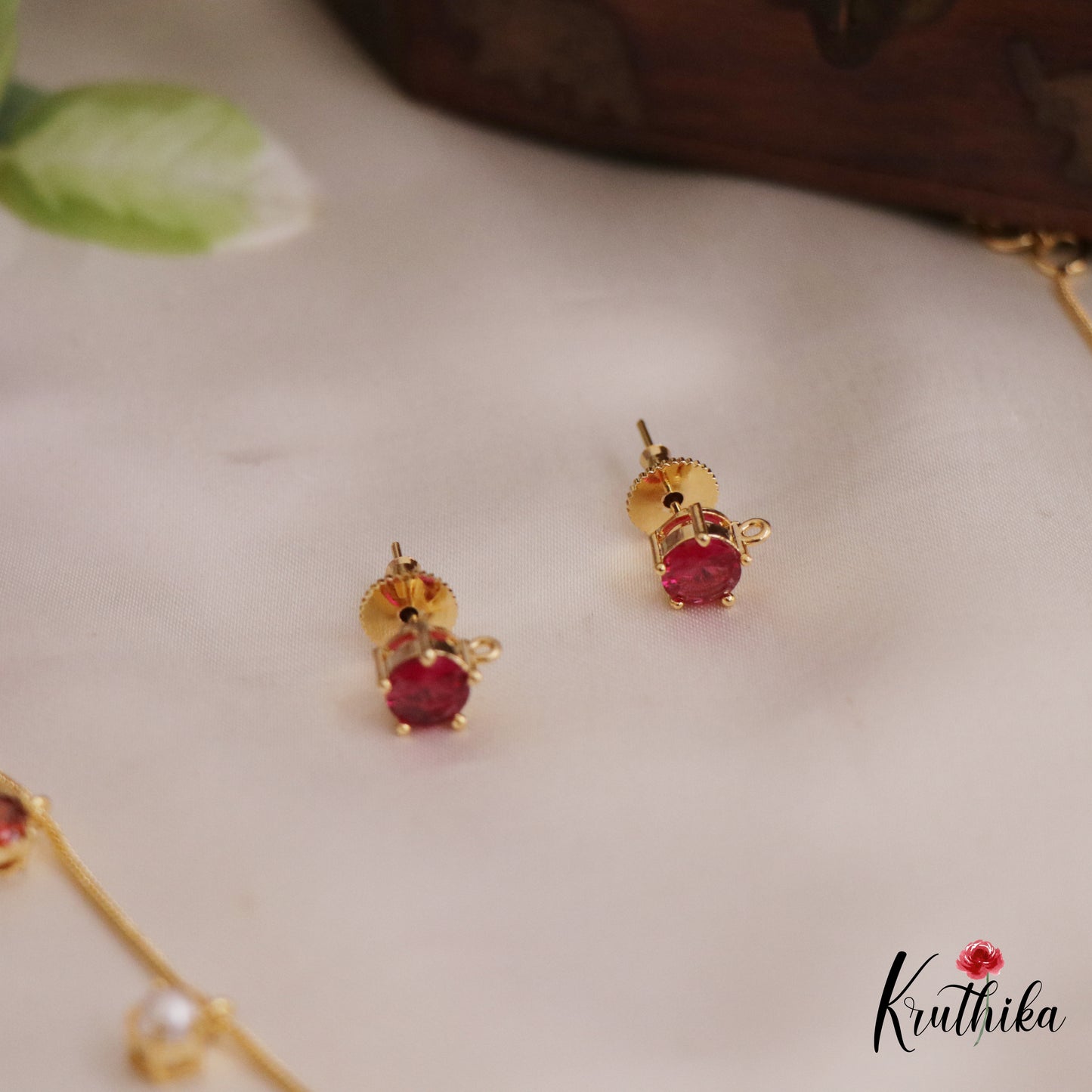 Simple Trendy CZ Necklace NC2625 (Available In 2 Colors)
