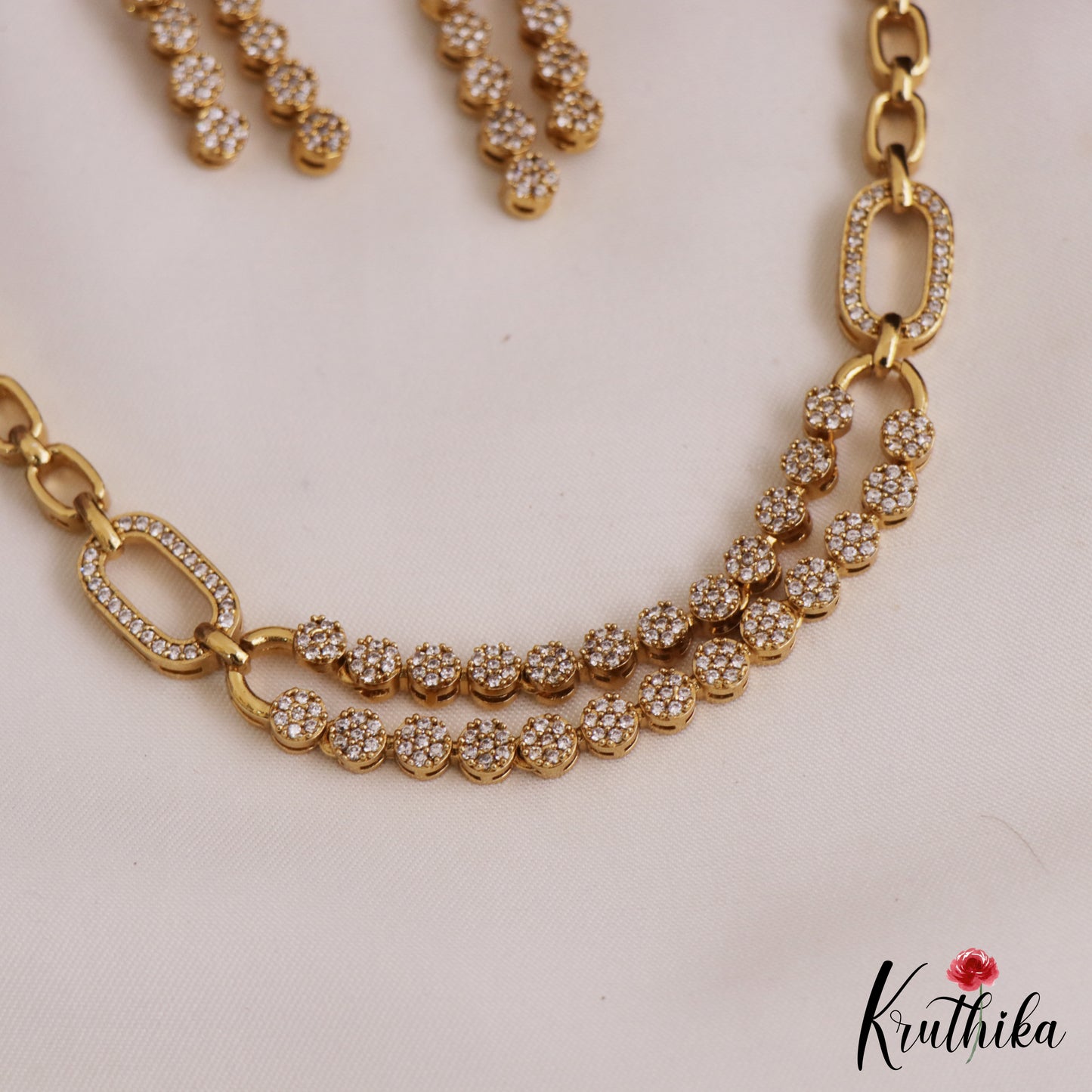 Trendy Floral Motifs Diamond-Finish Gold-Tone AD Necklace NC2775