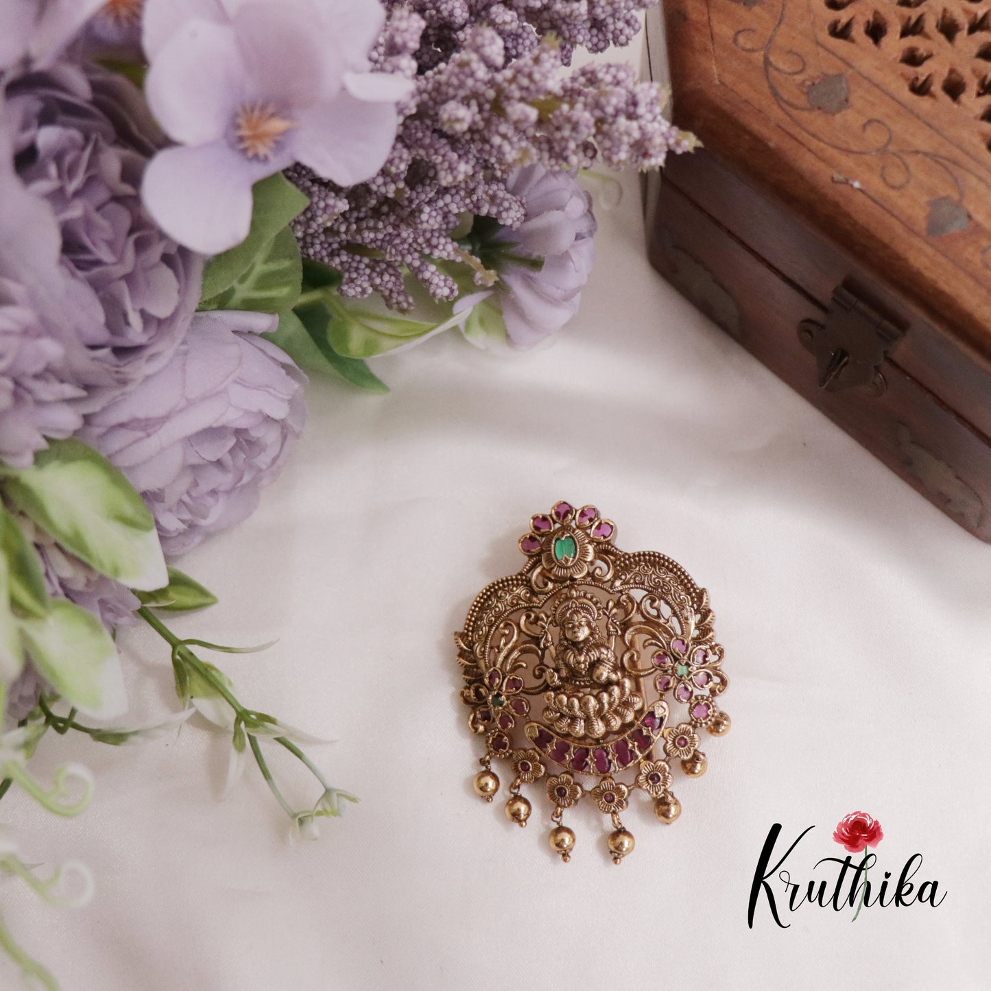 Royal Temple Lakshmi Jada Billa J240