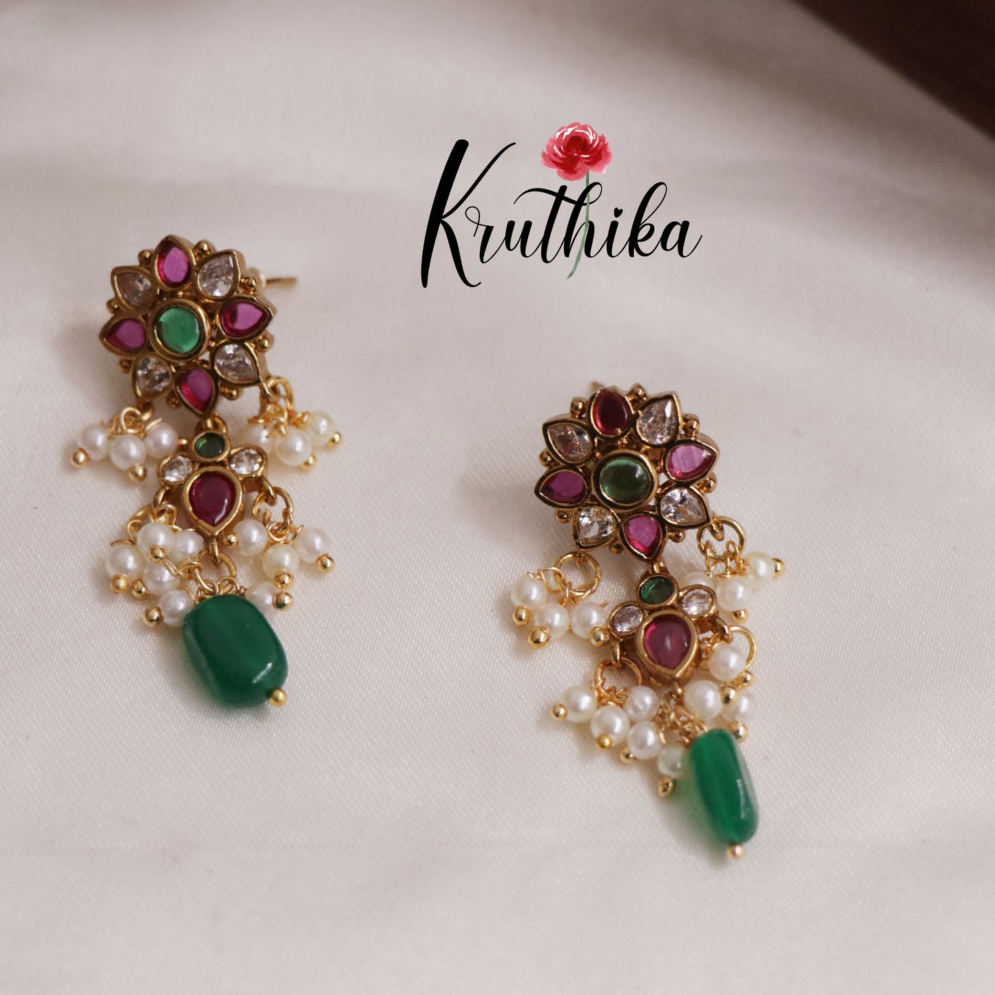 Traditional Kemp Floral with Pearl Drops Earrings E798