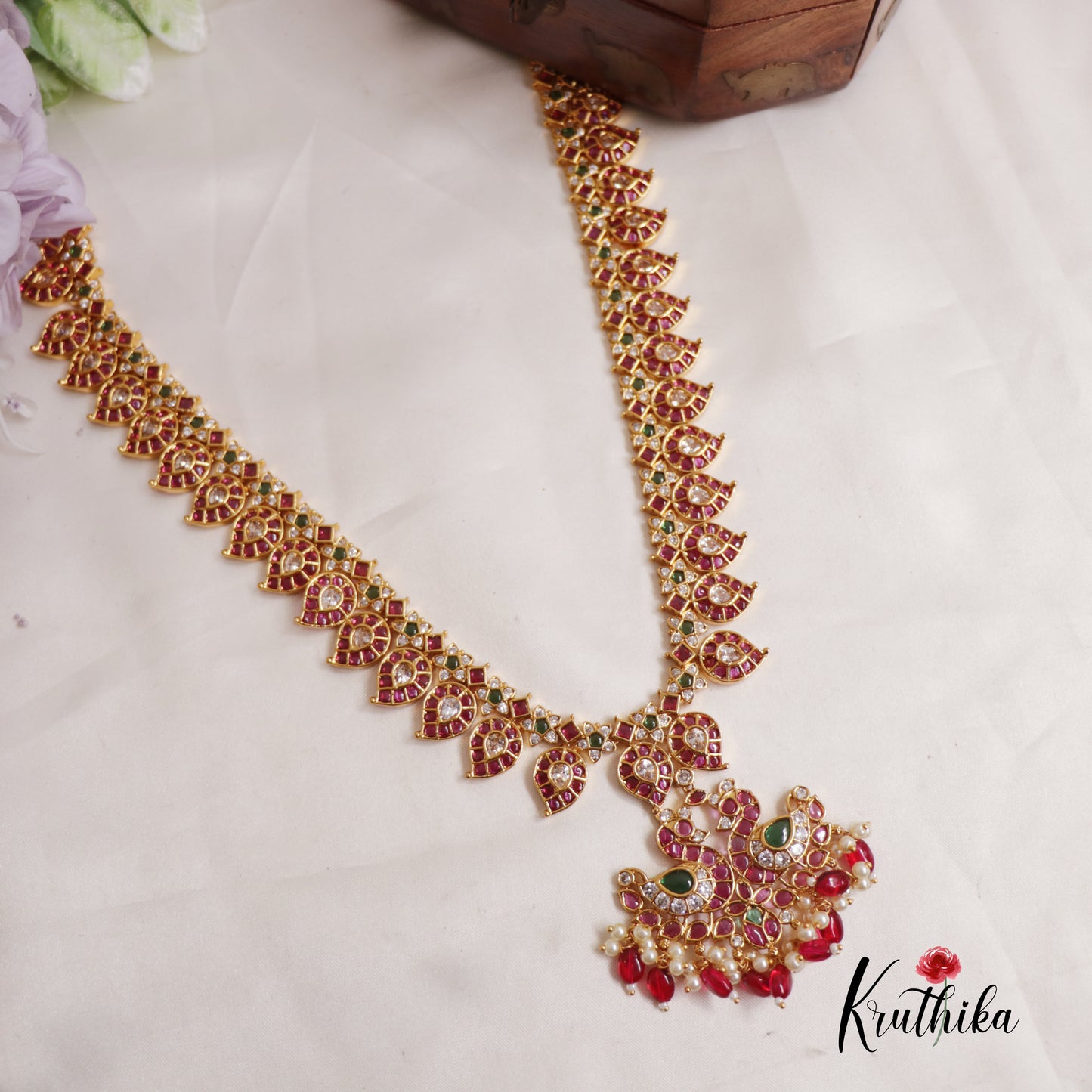 Stunning Traditional Kemp Mango Peacock Haaram With Beads LH2005