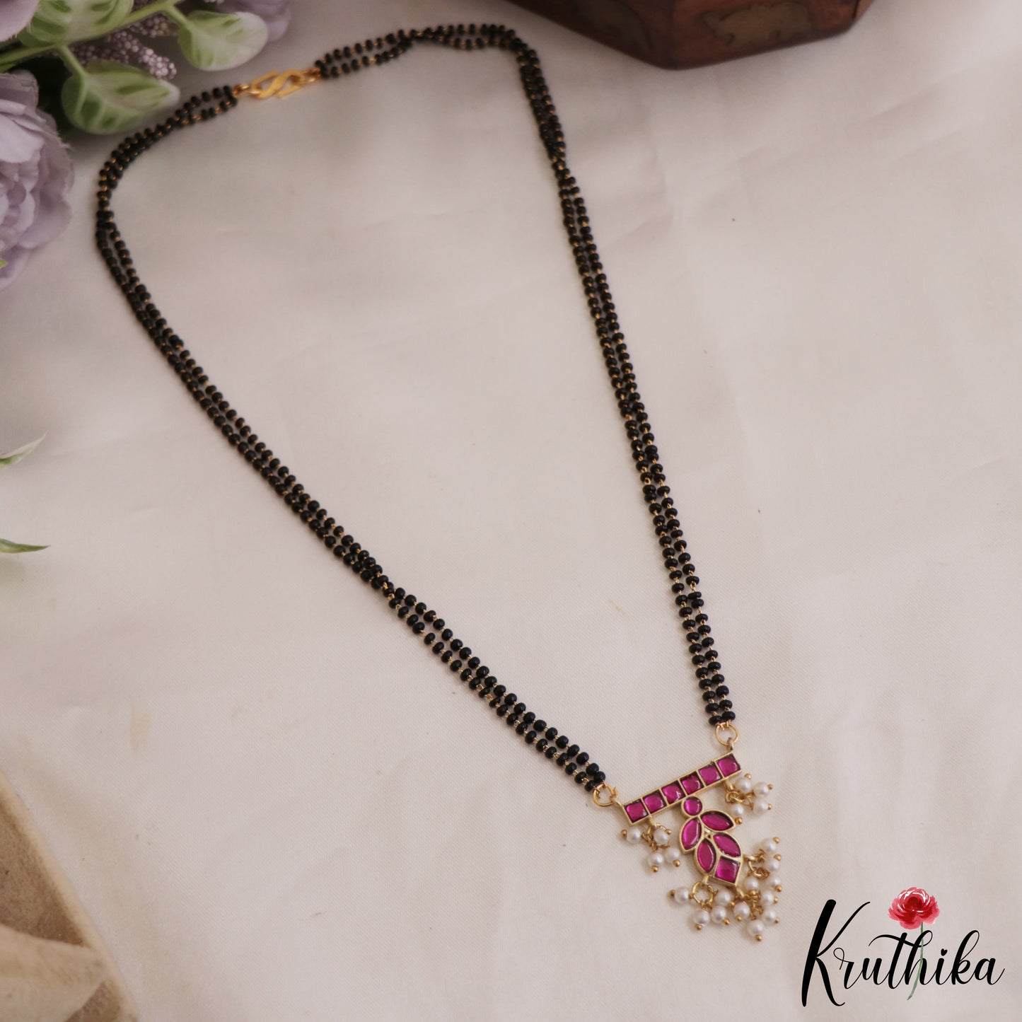 Classic Leaf Motifs Jadau Mangalsutra NC2636 (Available in 3 Colours)