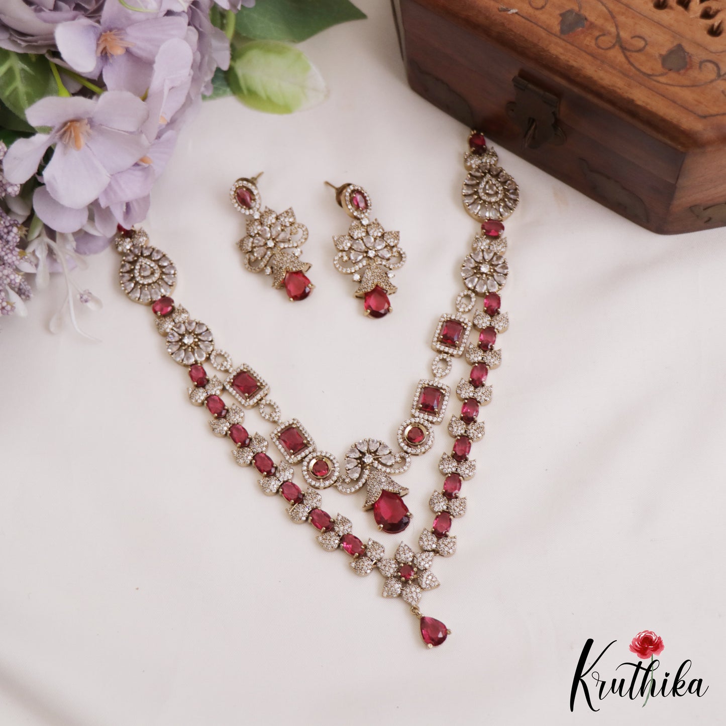 Pretty Sparkling AD Victorian Necklace NC2773 (Available In 2 Colors)