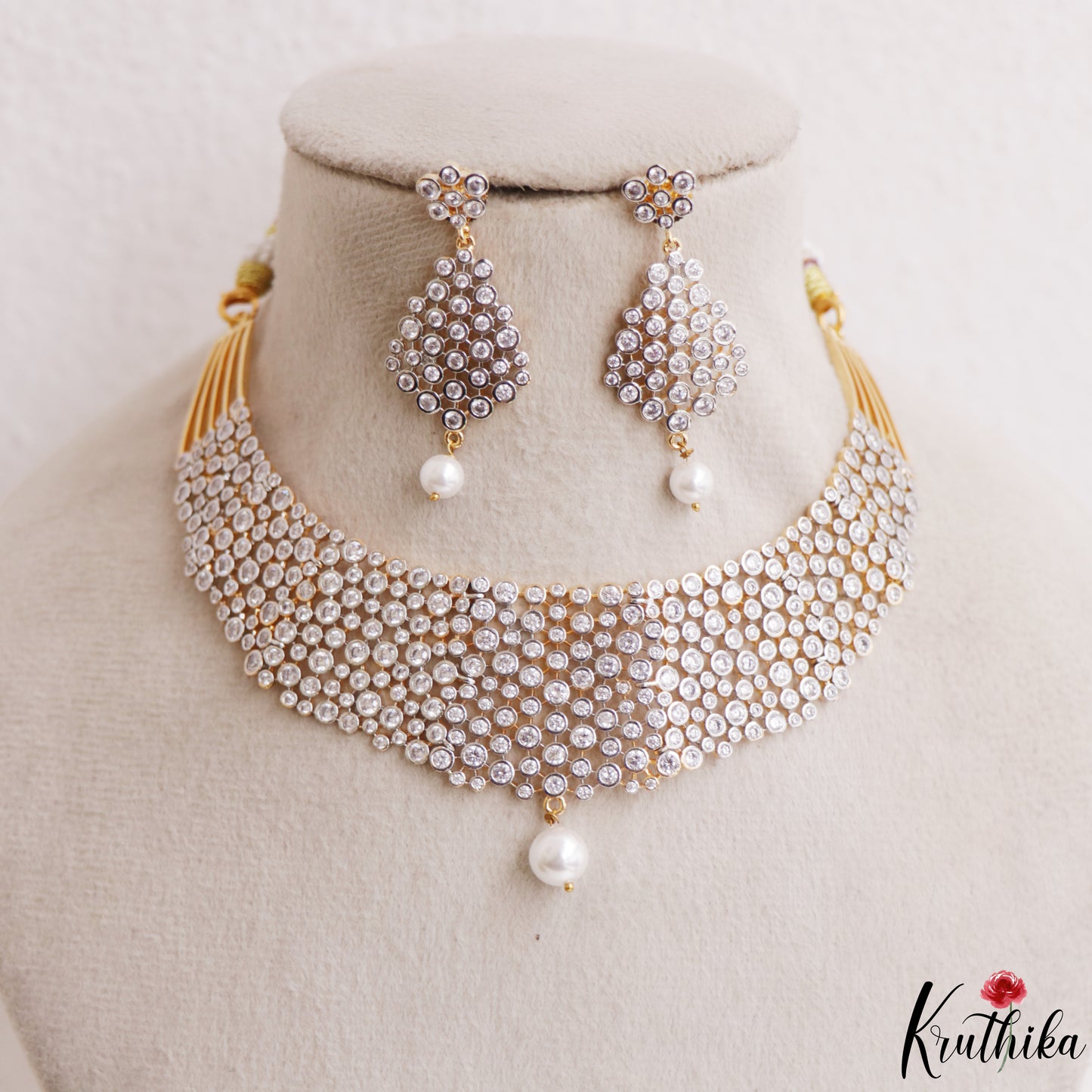 Sparkling Geometric Motifs Hasli CZ Choker NC3247