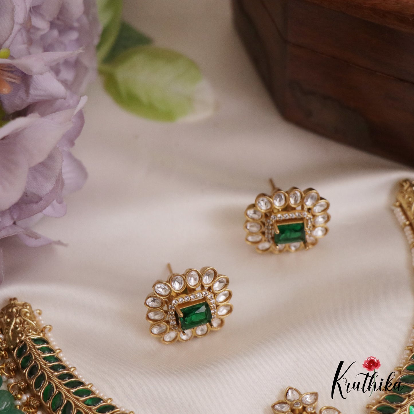 Gorgeous Floral Leaf Motifs Jadau Choker With Green Bead Drops NC2689 (Available In 2 Colors)