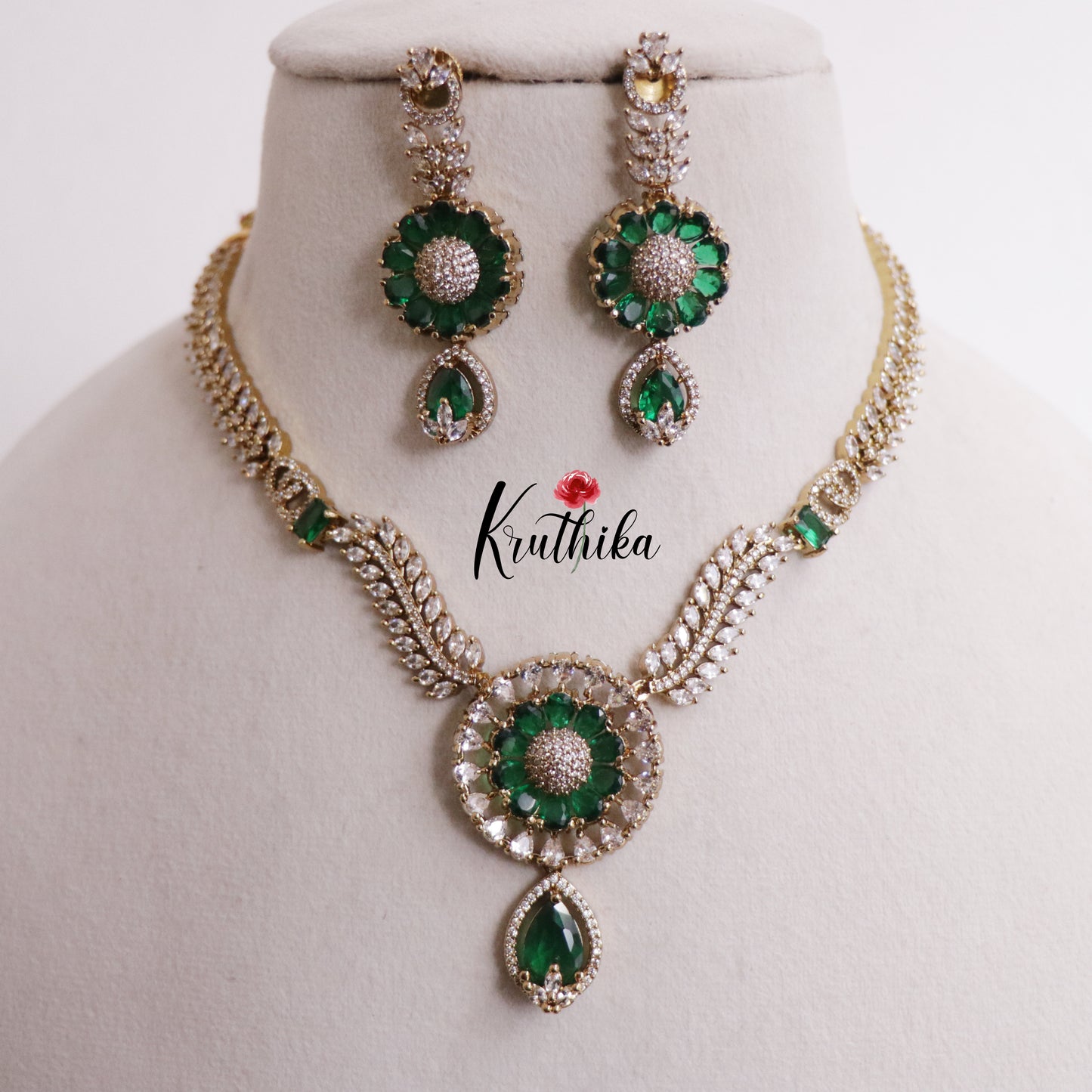 Beautiful AD Victorian Necklace with Floral Pendant Drop NC2333 (Available in 5 Colours)