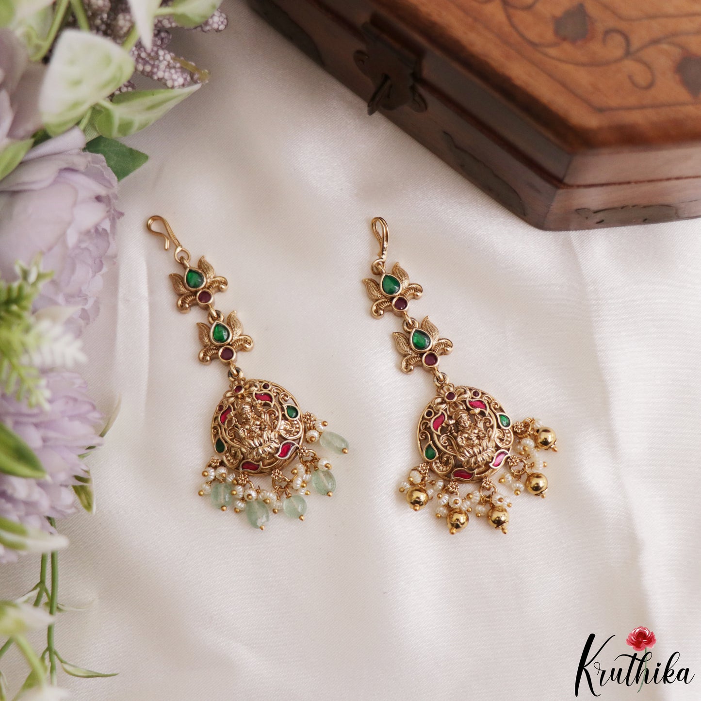 Elegant Antique Lakshmi Motifs Jadau Maang Tikka With Bead Drops MT399 (Available In 4 Colors)