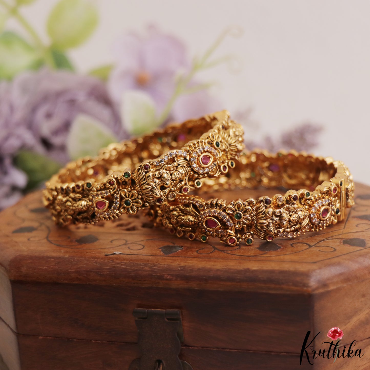 Beautiful Antique Lakshmi Motifs Openable Kada Bangles B535 (Set Of 2)