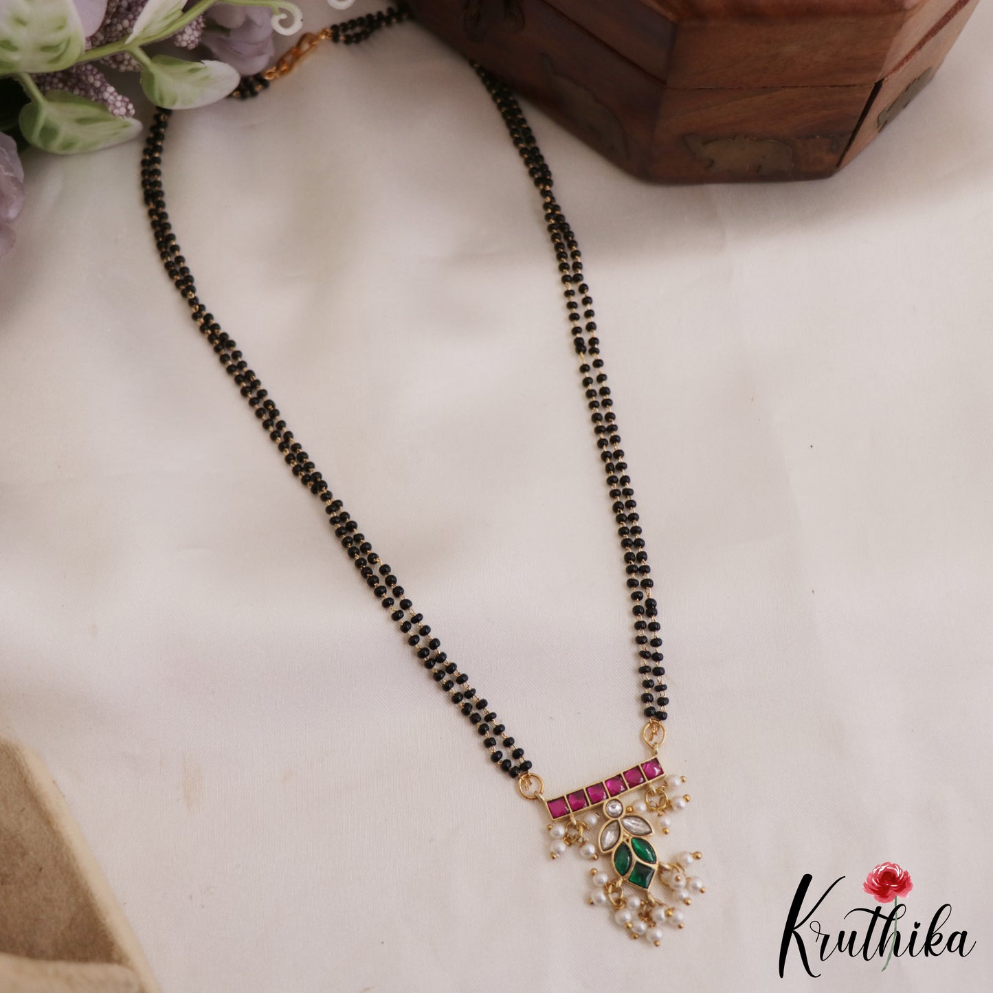 Classic Leaf Motifs Jadau Mangalsutra NC2636 (Available in 3 Colours)