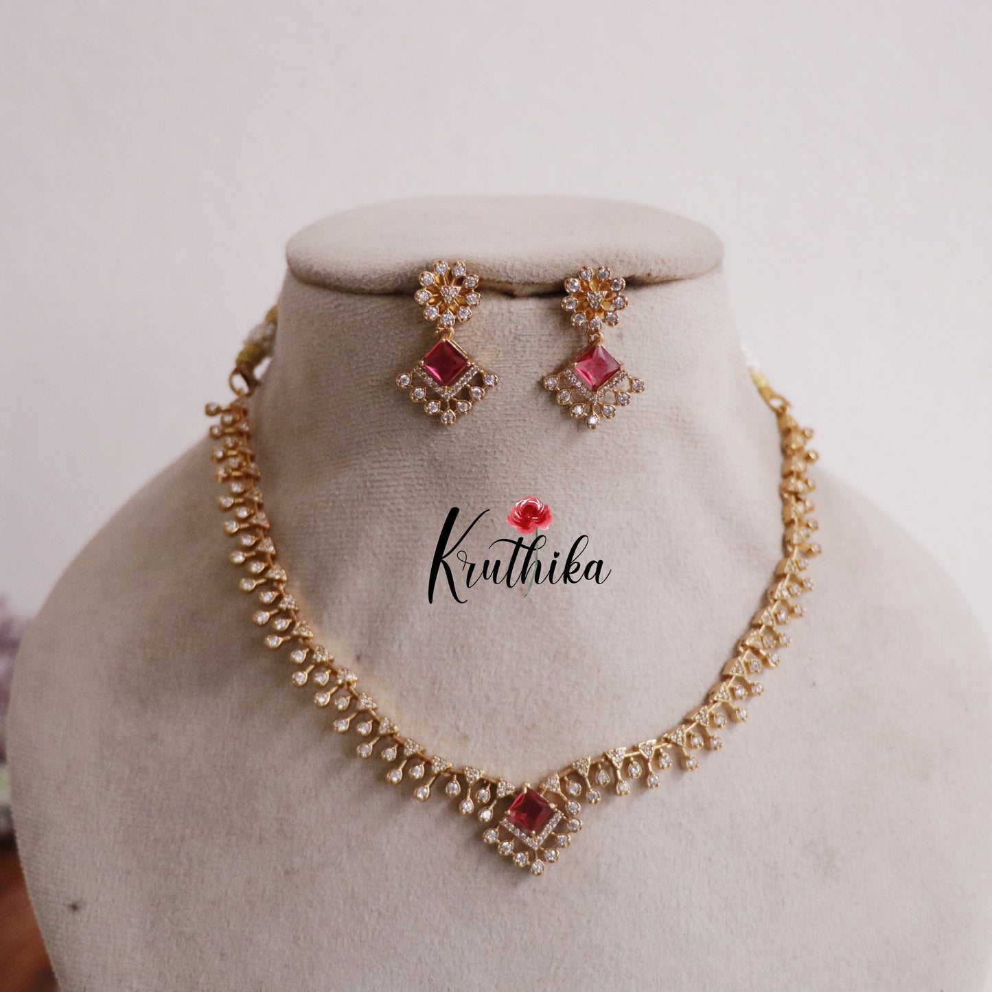 Trendy CZ Sparking Victorian Necklace Sets NC2171 (Available in 3 Colours)