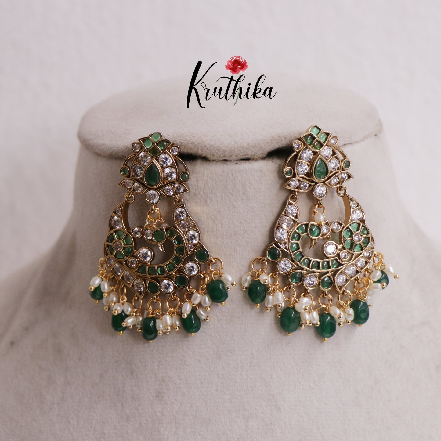 Gorgeous Kemp Peacock With Bead And Pearl Drops Earrings E802