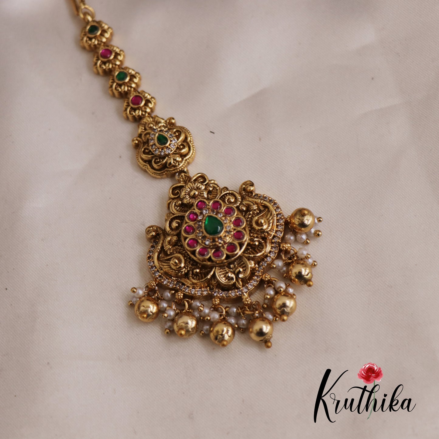 Classic Teardrop Motifs Jadau Maangh Tikka With Pearl And Bead Drops MT316 (Available In 2 Colors)