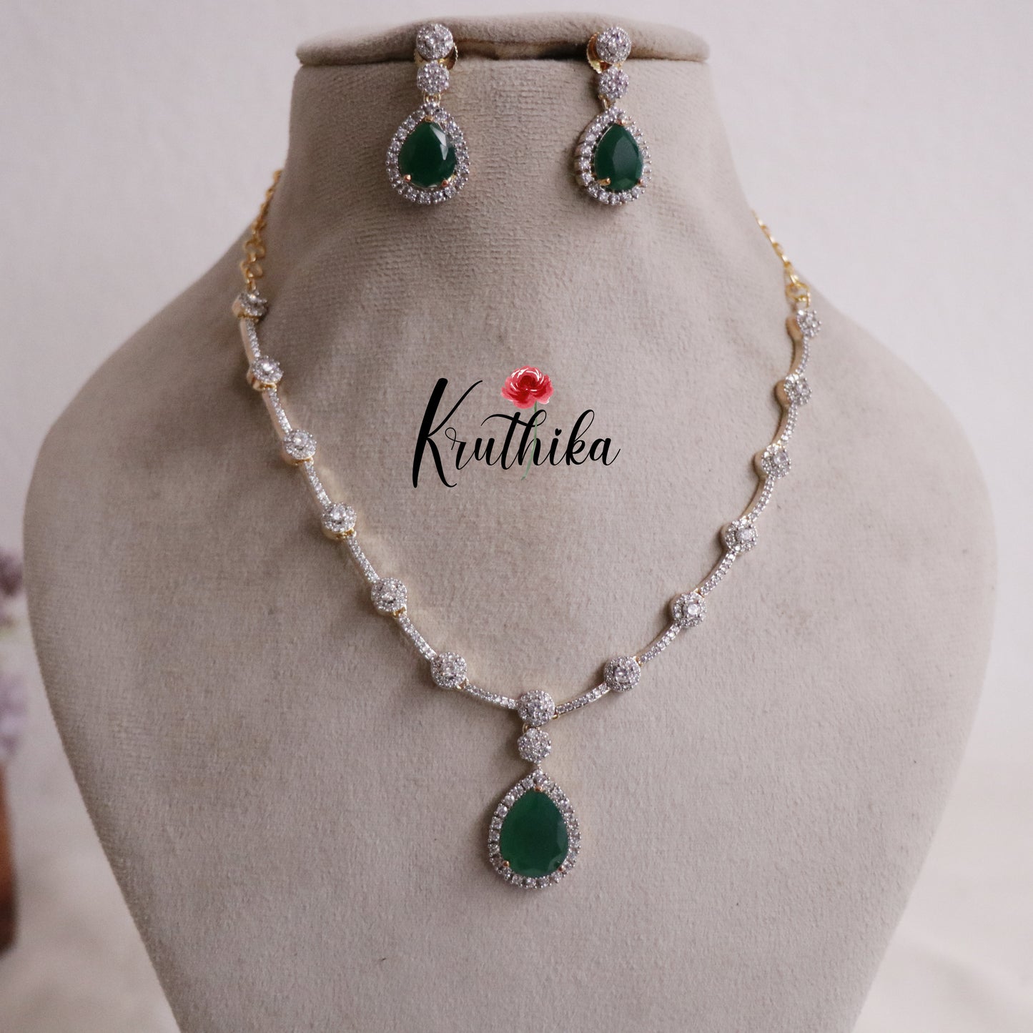 Elegance CZ Sparking Necklace with Pendant Drop NC2169