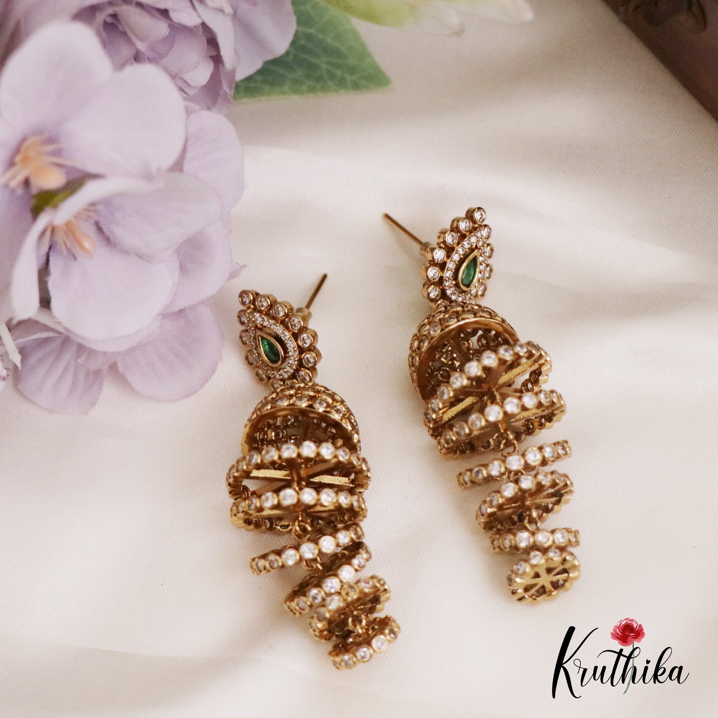 Beautiful CZ Sparkling Victorian Swirl Jhumka Earrings E678