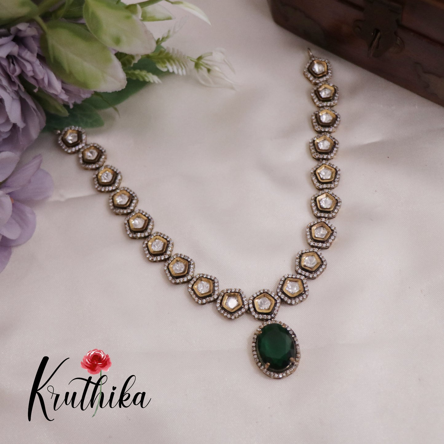 Simple AD Victorian Necklace NC2334 (Available in 3 Colours)