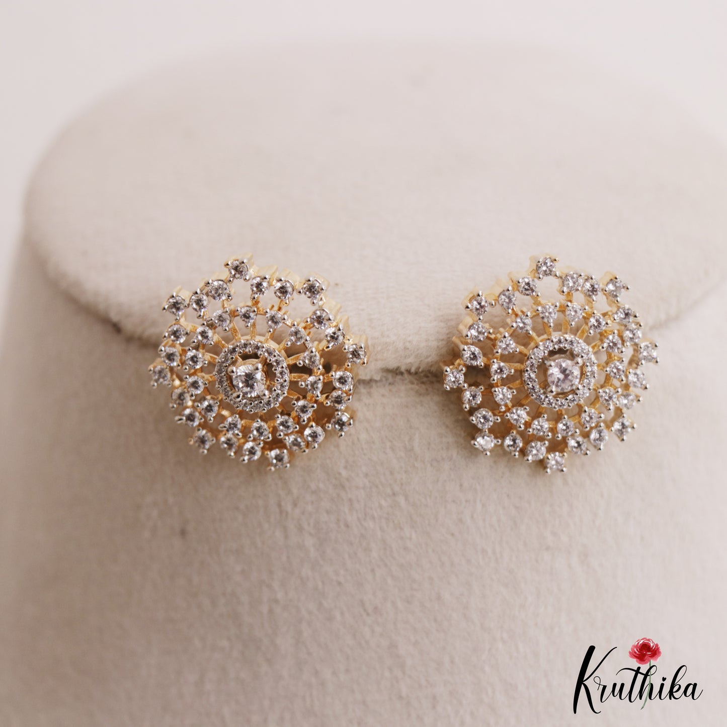 Trendy Floral Motifs AD Stud Earrings E1118