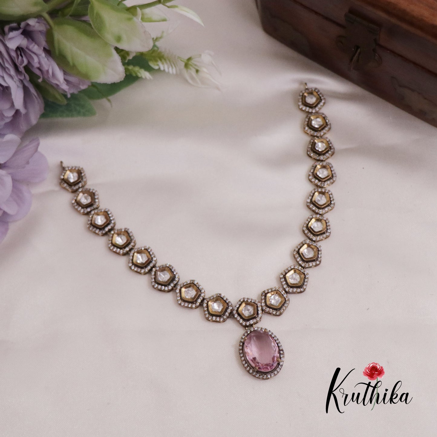Simple AD Victorian Necklace NC2334 (Available in 3 Colours)