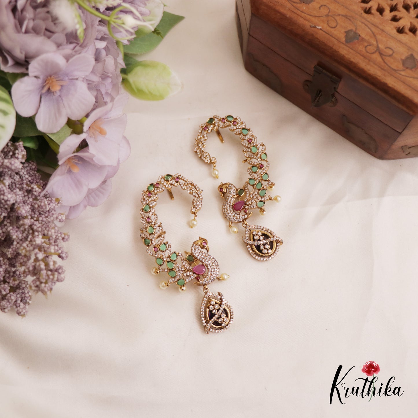 Sparkling AD Peacock Motifs Kemp Ear Cuff With Pearl Drops E976 (Available In 2 Colors)